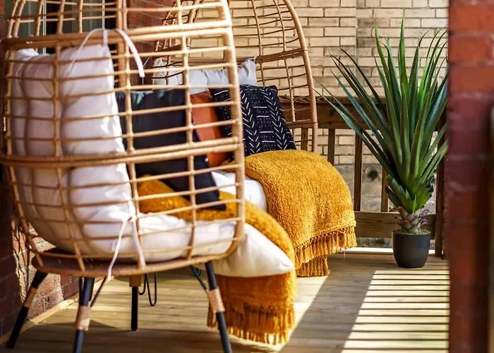 Jungle Nook By Jungle House Near Convention Center Osu & Nationwide Arena Walk To High Street Downtown & Short North 5 800 Reviews Private Parking Сasa de vacaciones Columbus