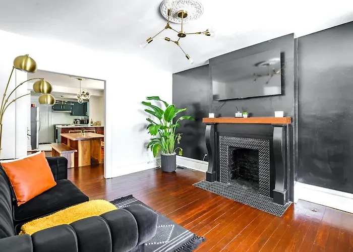 Сasa de vacaciones Jungle Nook By Jungle House Near Convention Center Osu & Nationwide Arena Walk To High Street Downtown & Short North 5 800 Reviews Private Parking