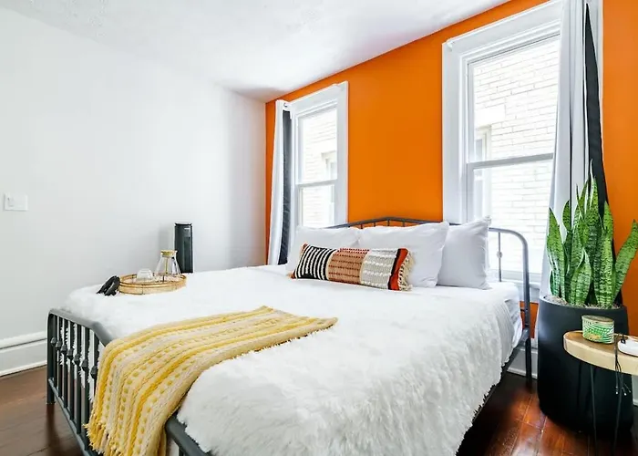 Jungle Nook By Jungle House Near Convention Center Osu & Nationwide Arena Walk To High Street Downtown & Short North 5 800 Reviews Private Parking Сasa de vacaciones *