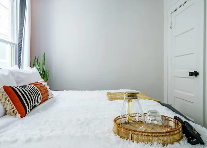 Jungle Nook By Jungle House Near Convention Center Osu & Nationwide Arena Walk To High Street Downtown & Short North 5 800 Reviews Private Parking Сasa de vacaciones Columbus