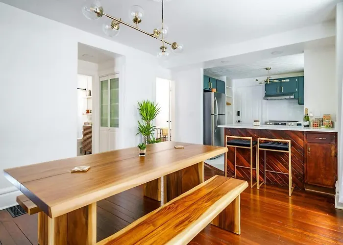 Сasa de vacaciones Jungle Nook By Jungle House Near Convention Center Osu & Nationwide Arena Walk To High Street Downtown & Short North 5 800 Reviews Private Parking