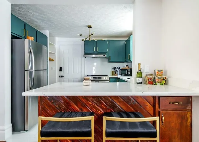 Jungle Nook By Jungle House Near Convention Center Osu & Nationwide Arena Walk To High Street Downtown & Short North 5 800 Reviews Private Parking Сasa de vacaciones Columbus