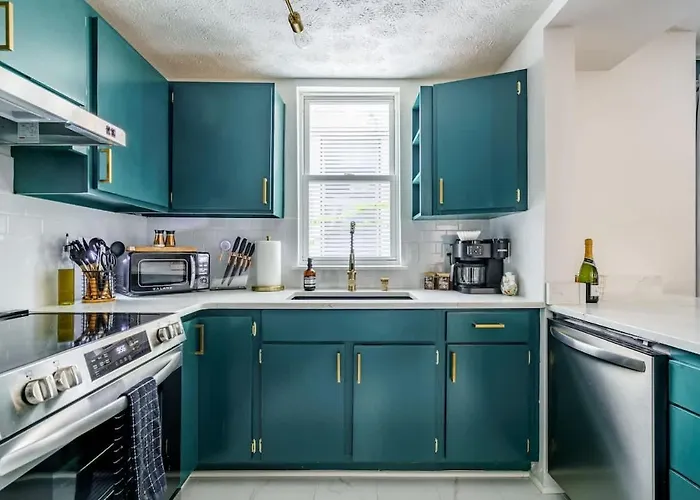 Jungle Nook By Jungle House Near Convention Center Osu & Nationwide Arena Walk To High Street Downtown & Short North 5 800 Reviews Private Parking Сasa de vacaciones *