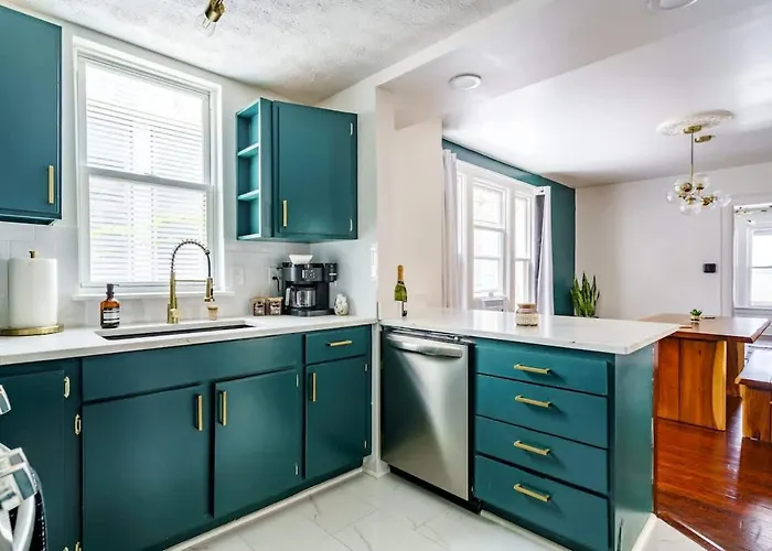 Jungle Nook By Jungle House Near Convention Center Osu & Nationwide Arena Walk To High Street Downtown & Short North 5 800 Reviews Private Parking * Columbus